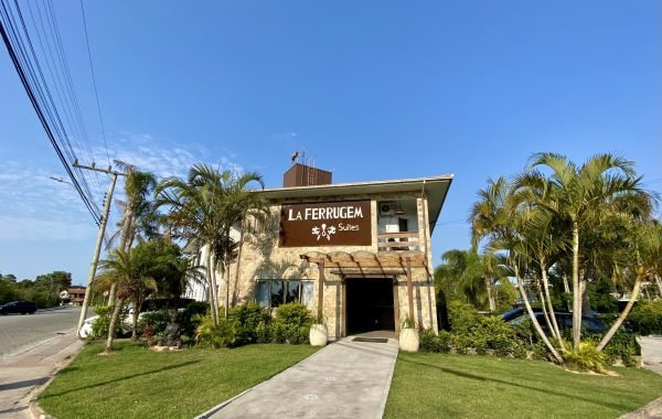 Pousada La Ferrugem